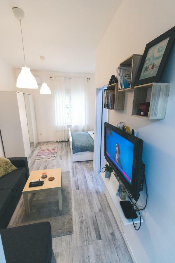 Newly Adapted Studio 88 With Free Parking Zagreb Bagian luar foto